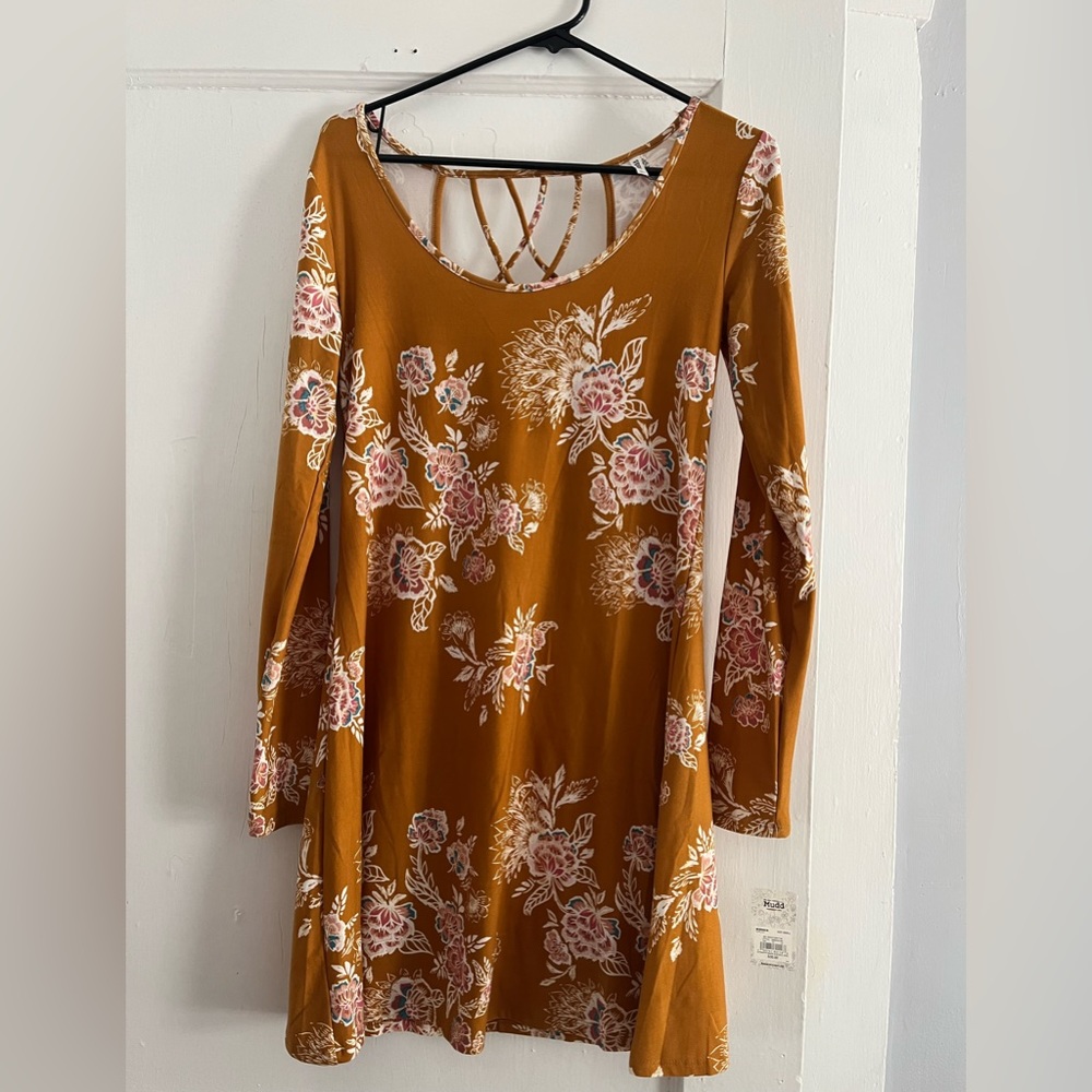 NWT Long sleeve MUDD Dress